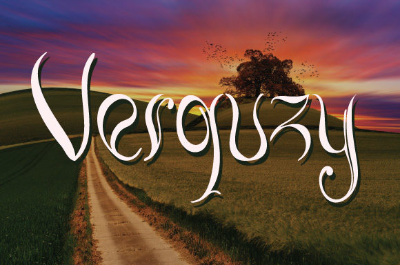 Verquzy: An Elegant Handwritten Typeface for Editors